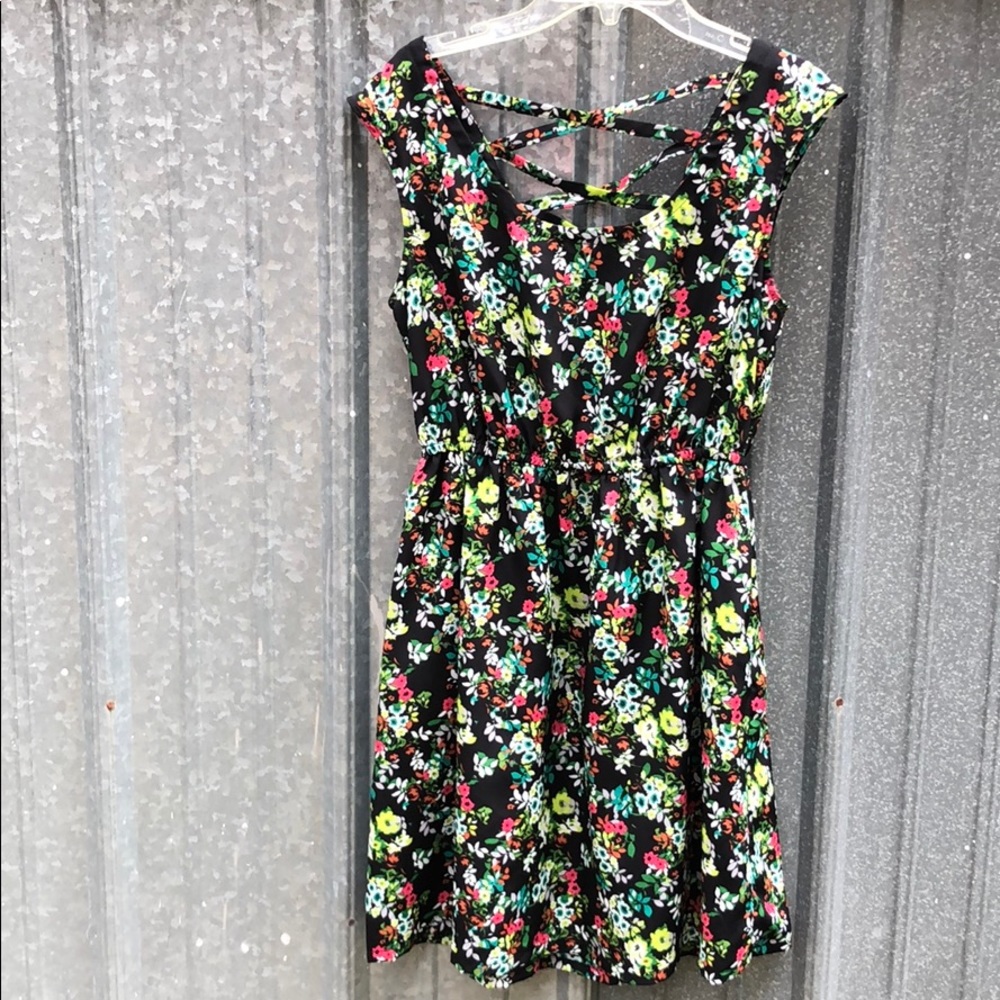 Floral A-line short dress Xhiliration